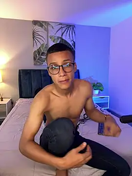 CaioValerio Webcamshow