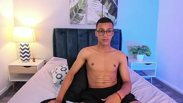 Вебкам-шоу CaioValerio