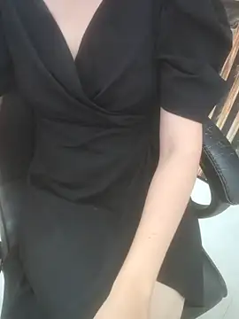 Show modela sushmita0 na web-kameri