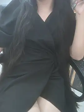 sushmita0 Show in webcam