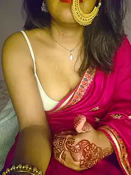 NAUGHTY_PRIYANKAA ওয়েবক্যাম শো