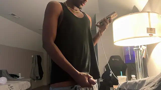 Blackedbymetri's Webcam Show
