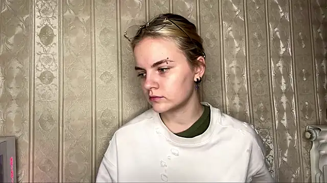 KimWarner Chat XXX live