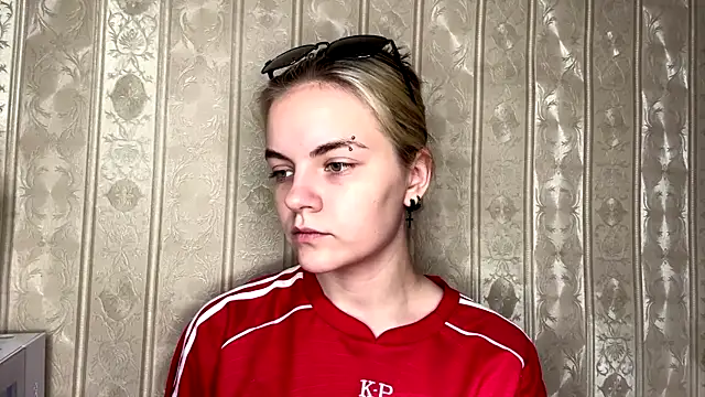 Czat XXX na żywo – KimWarner
