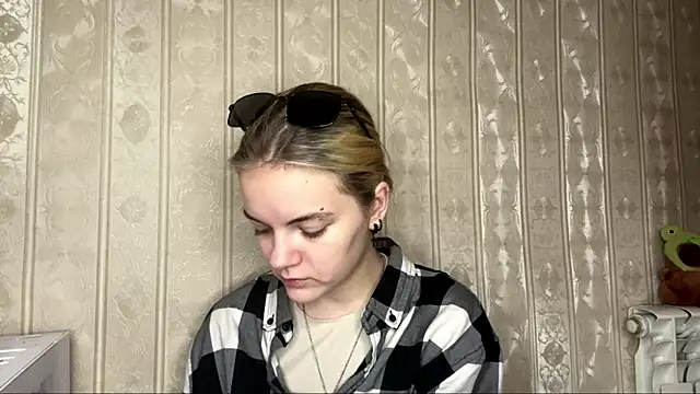 KimWarner Live XXX-chat
