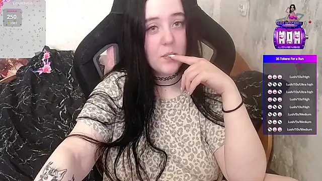 your_8a8y élő XXX-chatje