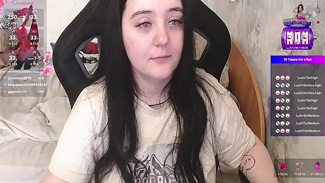 your_8a8y's Live XXX Chat