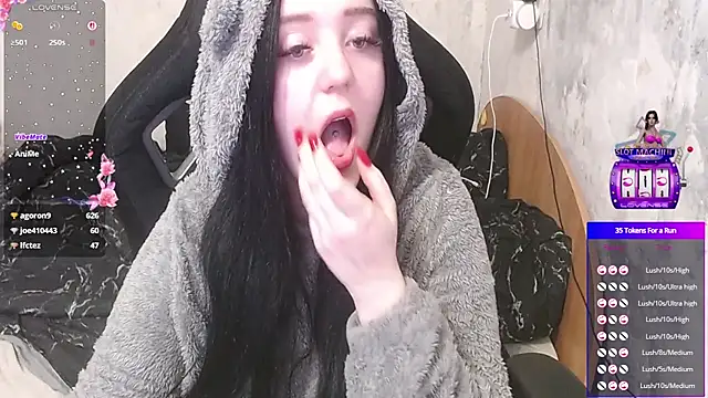your_8a8y's Webcam Show
