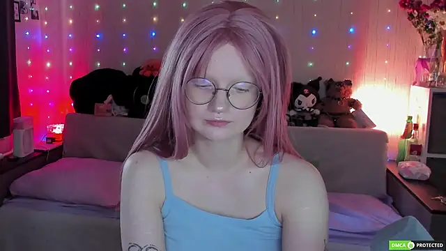 JulietFowler webcam show