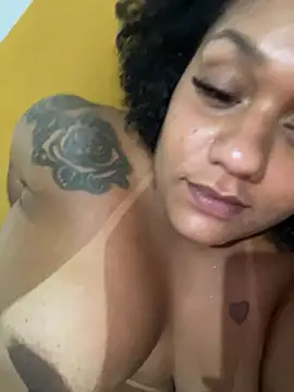 estrellla1's Webcam Show