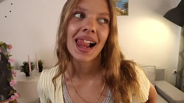 Kelly_Clarks Webcam-Show
