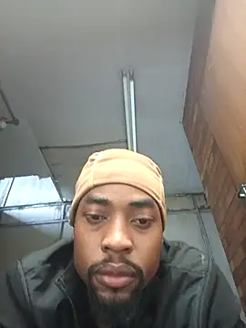 mlakabiggy Show in webcam