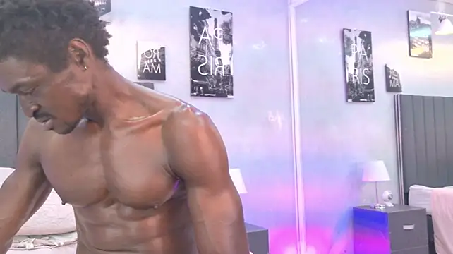 Show modela derek_raser na web-kameri