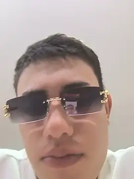 Thiagoo_Vega Webcam show