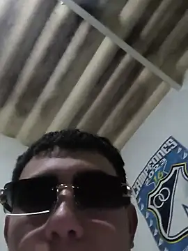 Thiagoo_Vega 网络视讯表演