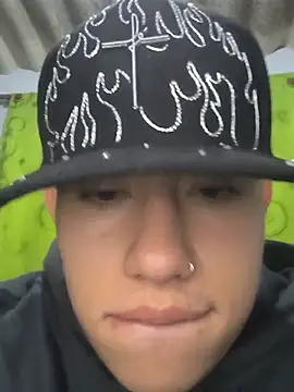 Pokazy przed kamerką – Thiagoo_Vega