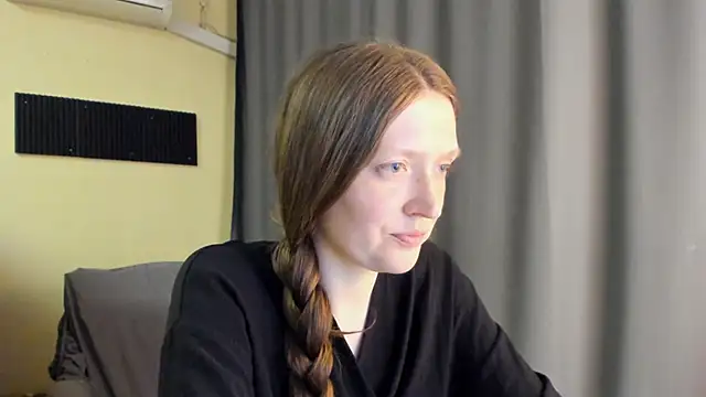 Holistic_woman live XXX chat