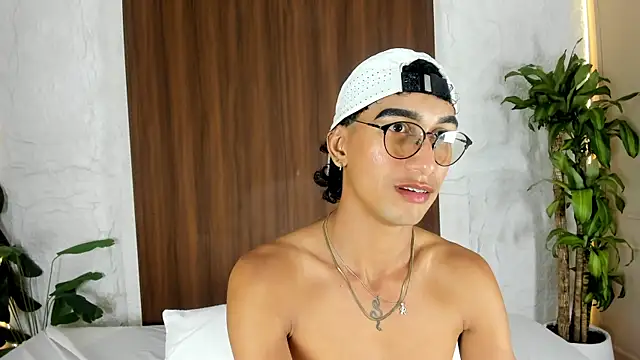 DanntheWolff webcam show