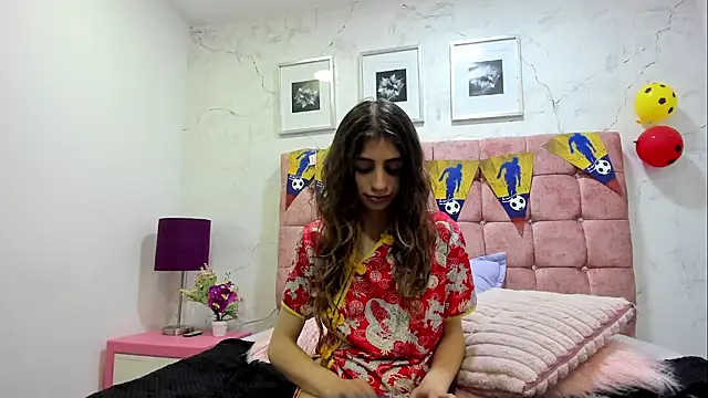 KatalinaLaurent's Webcam Show