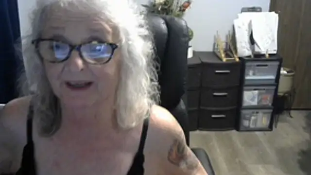 Chat XXX en directo de Joleendelacroix