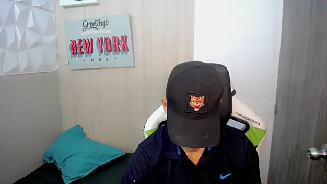 luxury_group Webcam Show