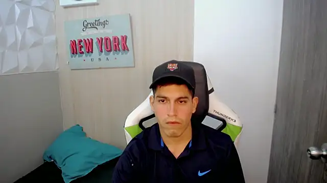 luxury_group Webcam Show