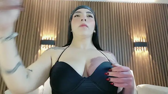 Chat +18 de Dirty__Vanell ao vivo