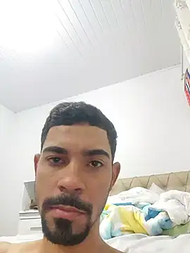 הופעת וובקאם של danxubs