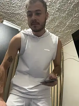 Liam_Brawn Webcam Show