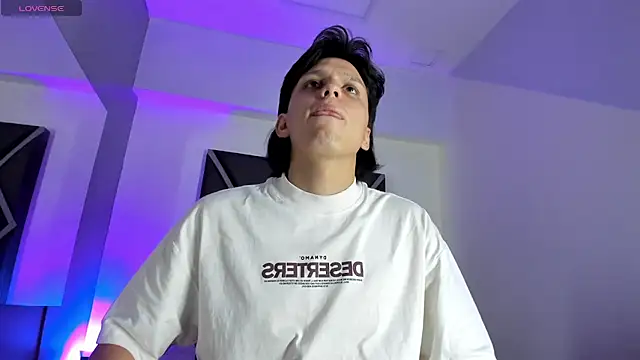 Dante-23 Webcamshow