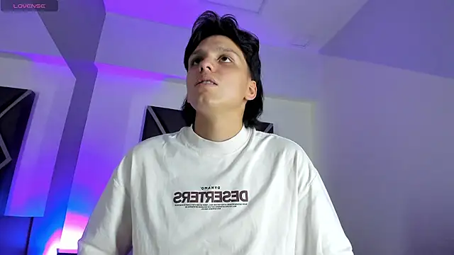 Webkamerová show Dante-23