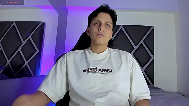 Webkamerová show Dante-23