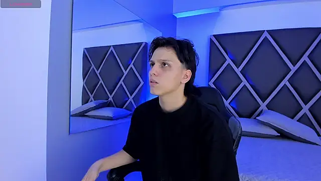 Webkamerová show Dante-23