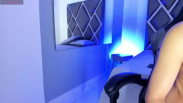 Dante-23 Webcam Show