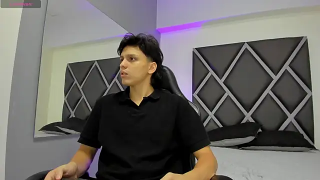 Dante-23 Webcam-Show