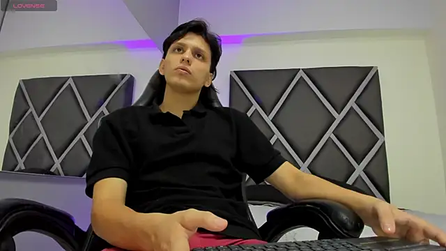 Show de webcam de Dante-23