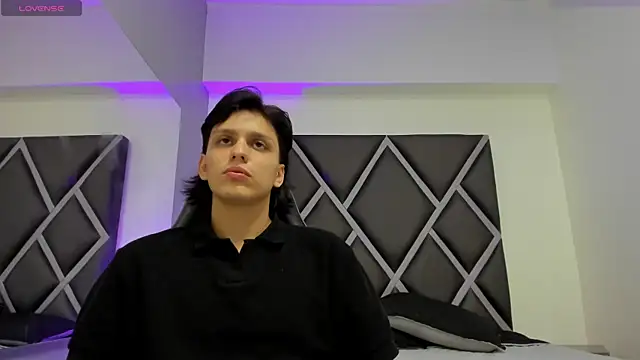 Dante-23 Webcamshow