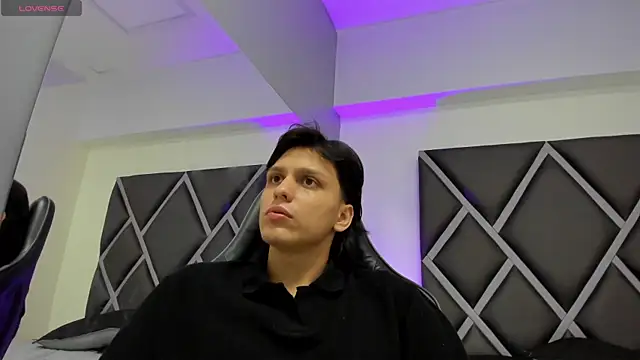 Dante-23 Webcamshow