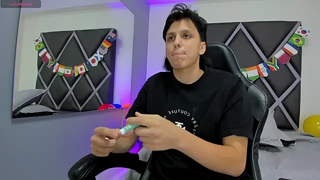 Dante-23 webcam show