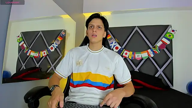 Dante-23 – webcam-show