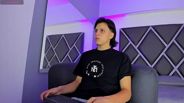 Dante-23 – webcam-show