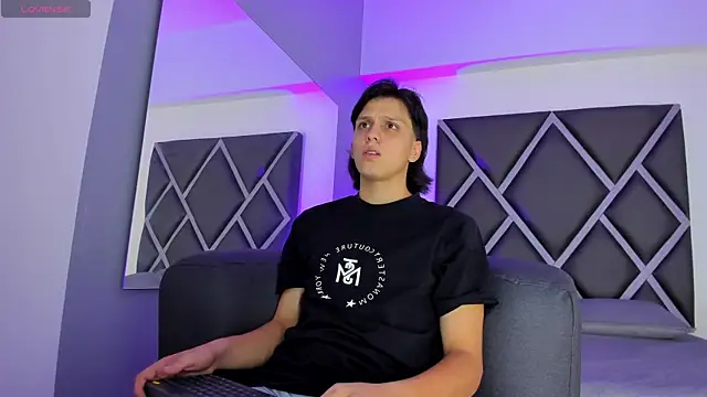 Dante-23 Webcamshow