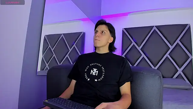 Dante-23 Webcam Show