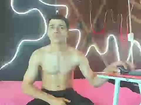 AlexNesters' Webcam Show