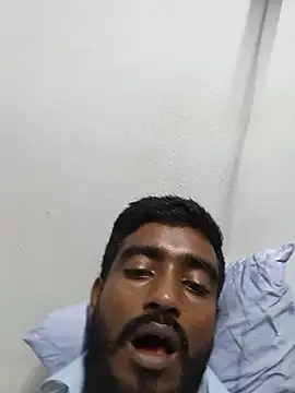 call-boy2424 Show Webcam