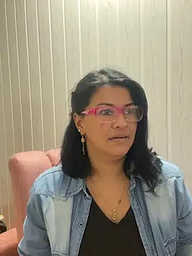 Chat XXX en directo de Selin_Sweet9