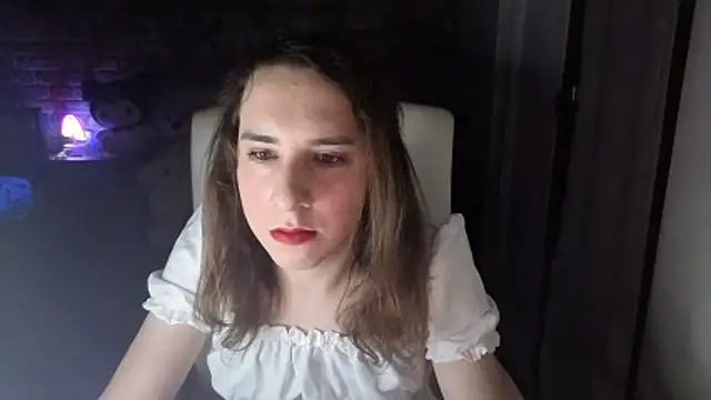 Alice_Tgirln Webbikameraesitys