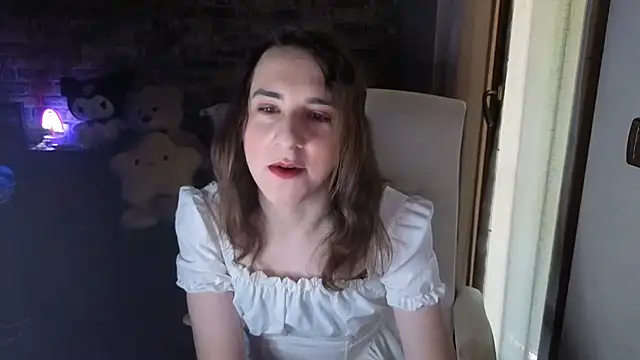 Alice_Tgirl Webcam show