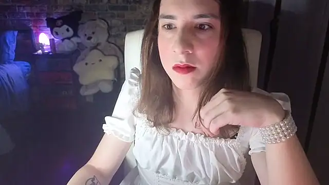 Alice_Tgirl – webcam-show