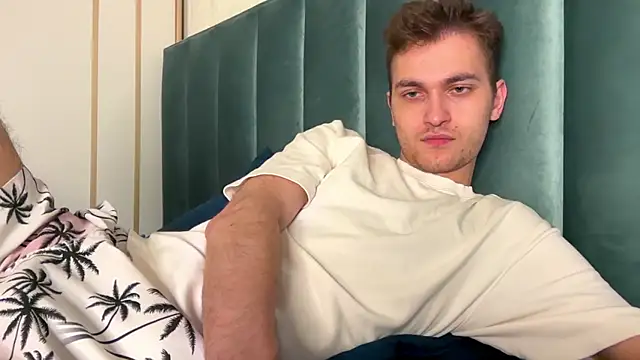 Andrew_titov1 webcam show
